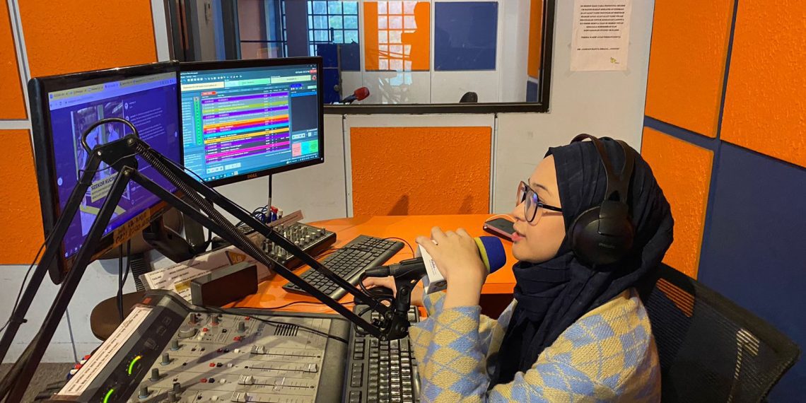 15 MC UB Radio Siap Unjuk Gigi